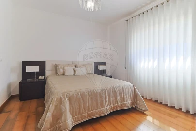 Moradia T4 para Venda em Tavarede