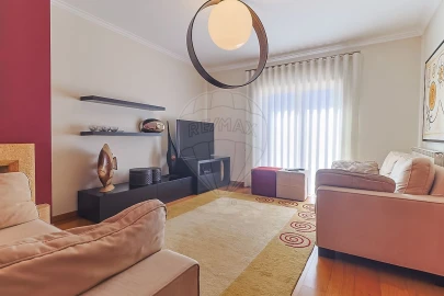 Moradia T4 para Venda em Tavarede