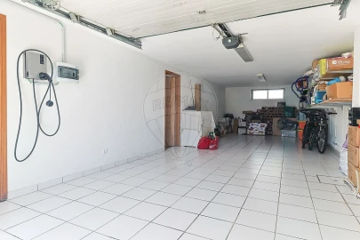 Moradia T4 para Venda em Tavarede