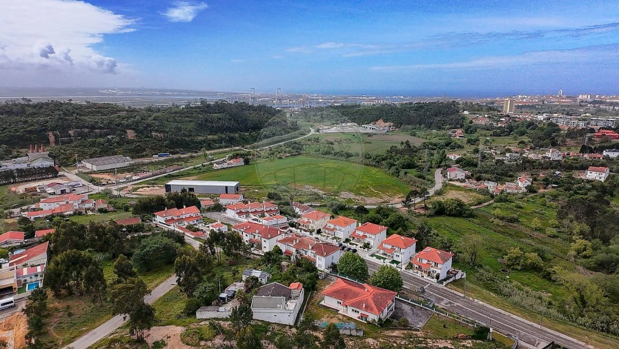 Moradia T4 para Venda em Tavarede Foto 33