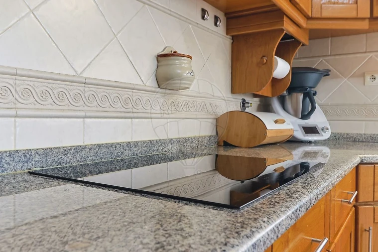 Moradia T4 para Venda em Tavarede Foto 30