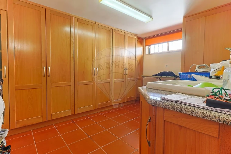 Moradia T4 para Venda em Tavarede Foto 22