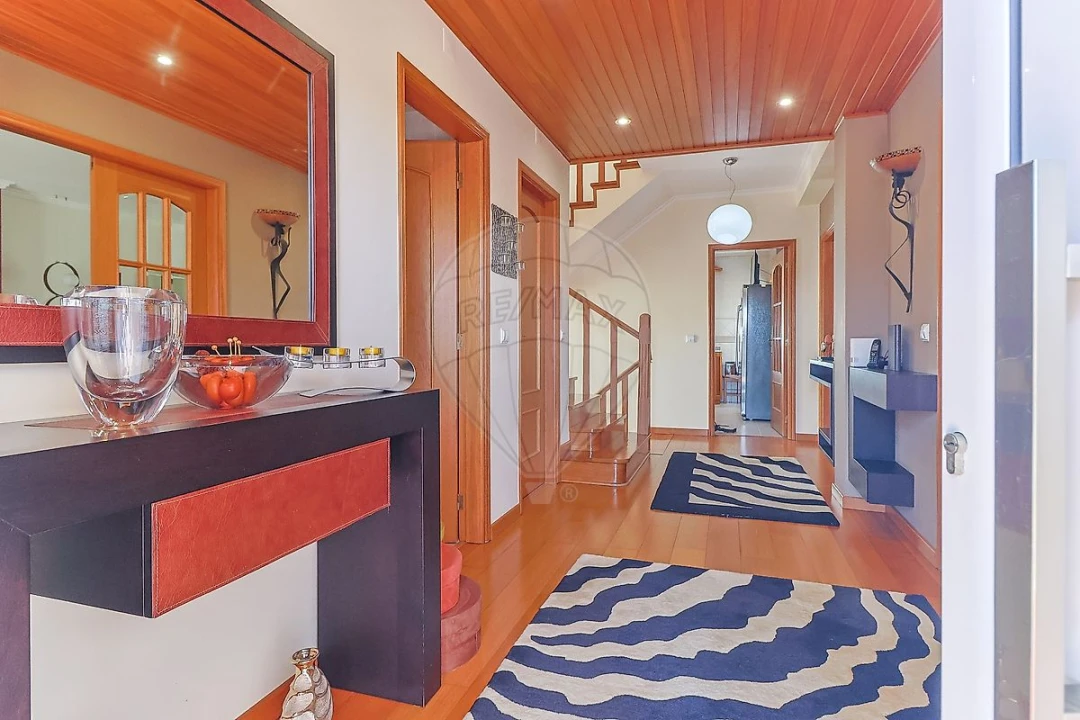 Moradia T4 para Venda em Tavarede Foto 1