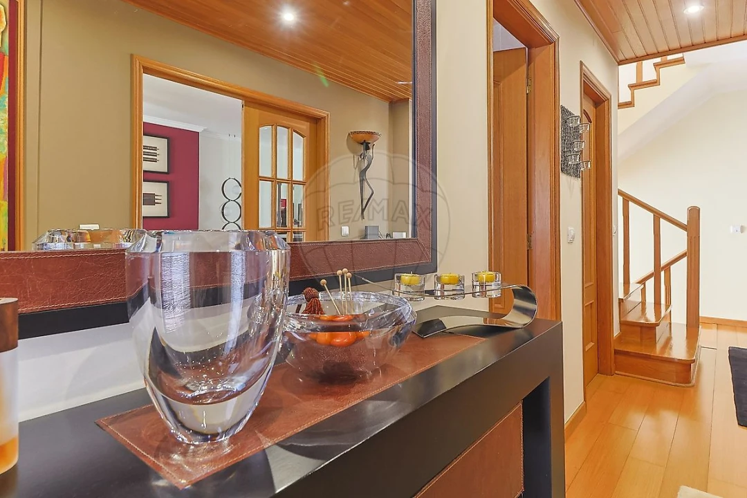 Moradia T4 para Venda em Tavarede Foto 2