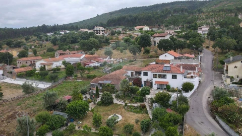 Moradia T3 para Venda em São Miguel de Poiares