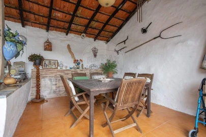 Moradia T3 para Venda em São Miguel de Poiares