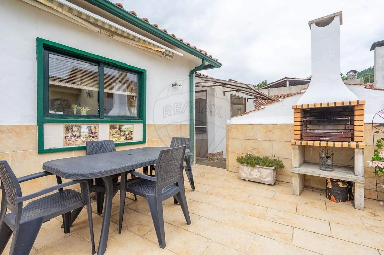 Moradia T3 para Venda em São Miguel de Poiares Foto 17