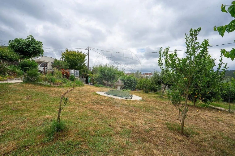 Moradia T3 para Venda em São Miguel de Poiares Foto 43