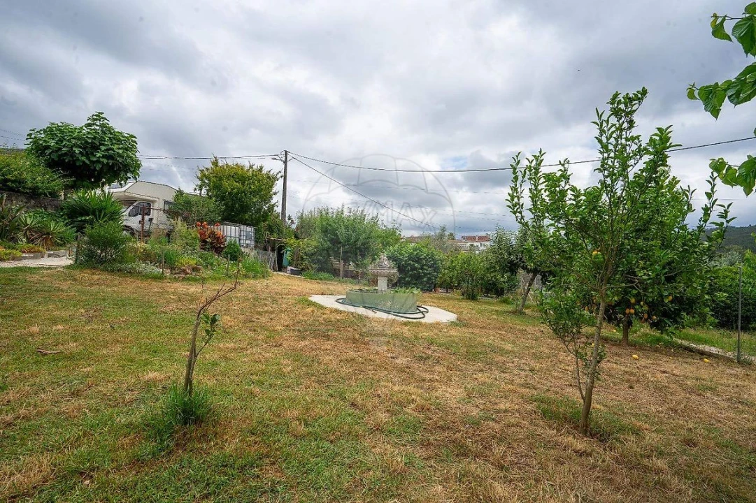 Moradia T3 para Venda em São Miguel de Poiares Foto 43