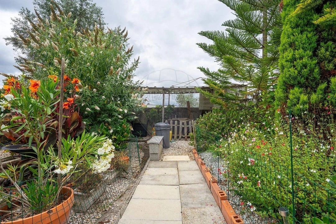 Moradia T3 para Venda em São Miguel de Poiares Foto 45