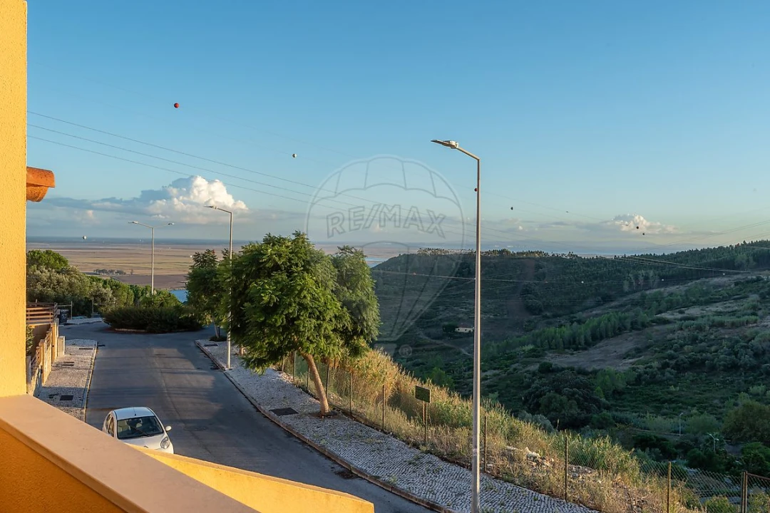Moradia T3 para Venda em Vila Franca de Xira Foto 10