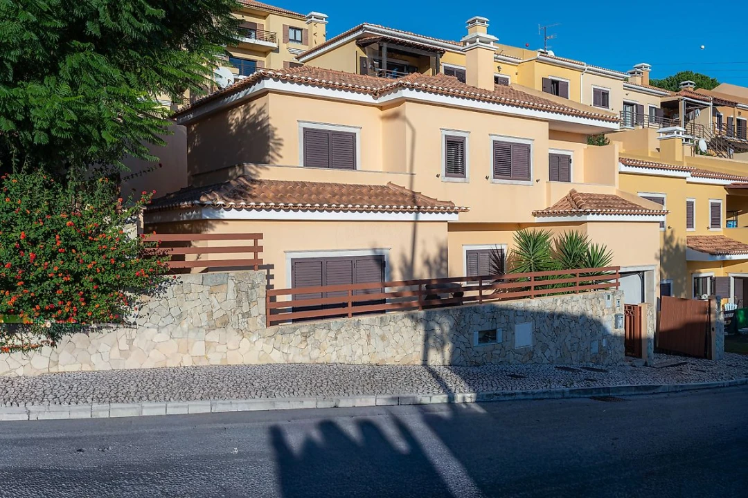 Moradia T3 para Venda em Vila Franca de Xira Foto 5