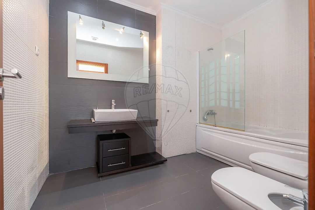 Moradia T3 para Venda em Vila Franca de Xira Foto 12