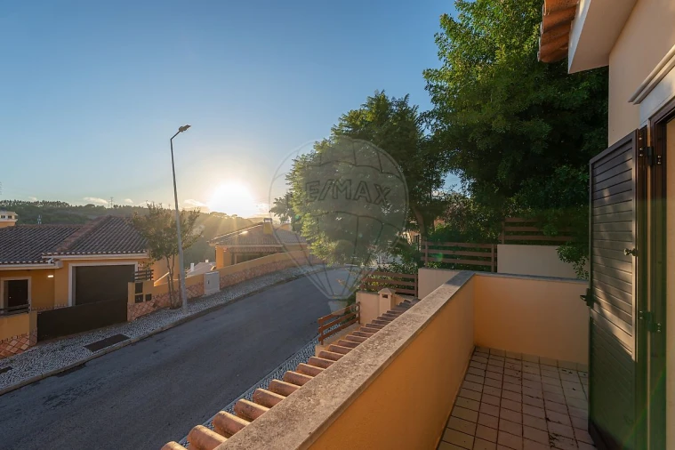 Moradia T3 para Venda em Vila Franca de Xira Foto 21