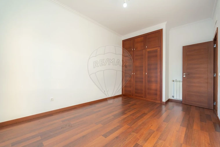 Moradia T3 para Venda em Vila Franca de Xira Foto 20