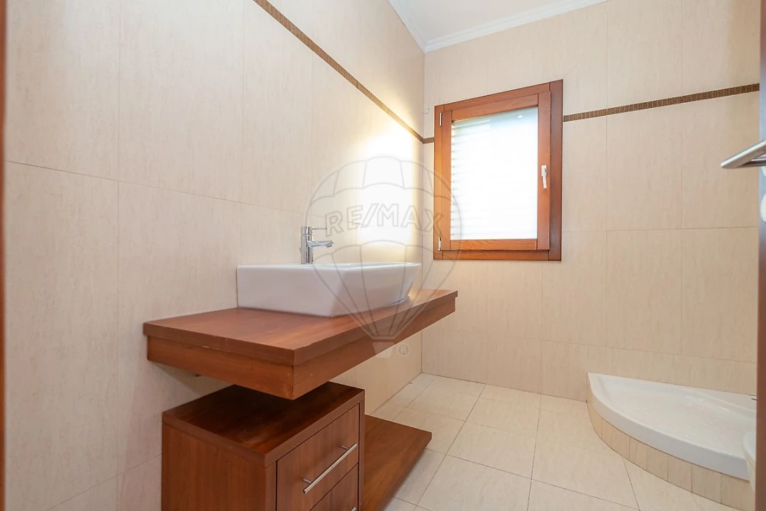 Moradia T3 para Venda em Vila Franca de Xira Foto 18