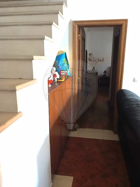 Apartamento T4 para Venda em Carregado e Cadafais