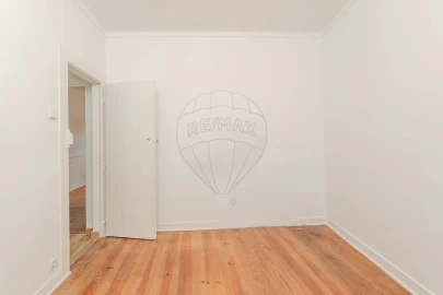 Apartamento T2 para Arrendamento em Misericórdia