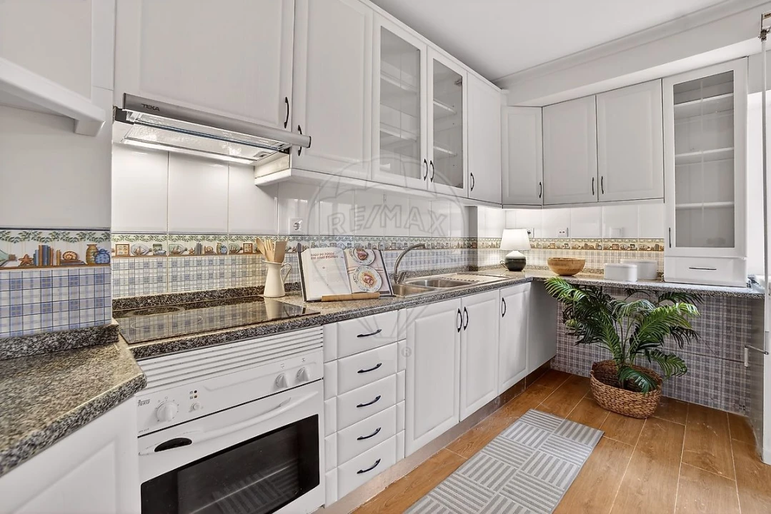 Apartamento T2 para Venda em Castanheira do Ribatejo e Cachoeiras Foto 6