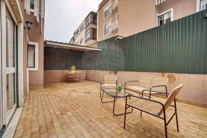 Apartamento T2 para Venda em Castanheira do Ribatejo e Cachoeiras