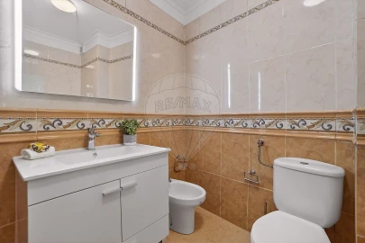 Apartamento T2 para Venda em Castanheira do Ribatejo e Cachoeiras