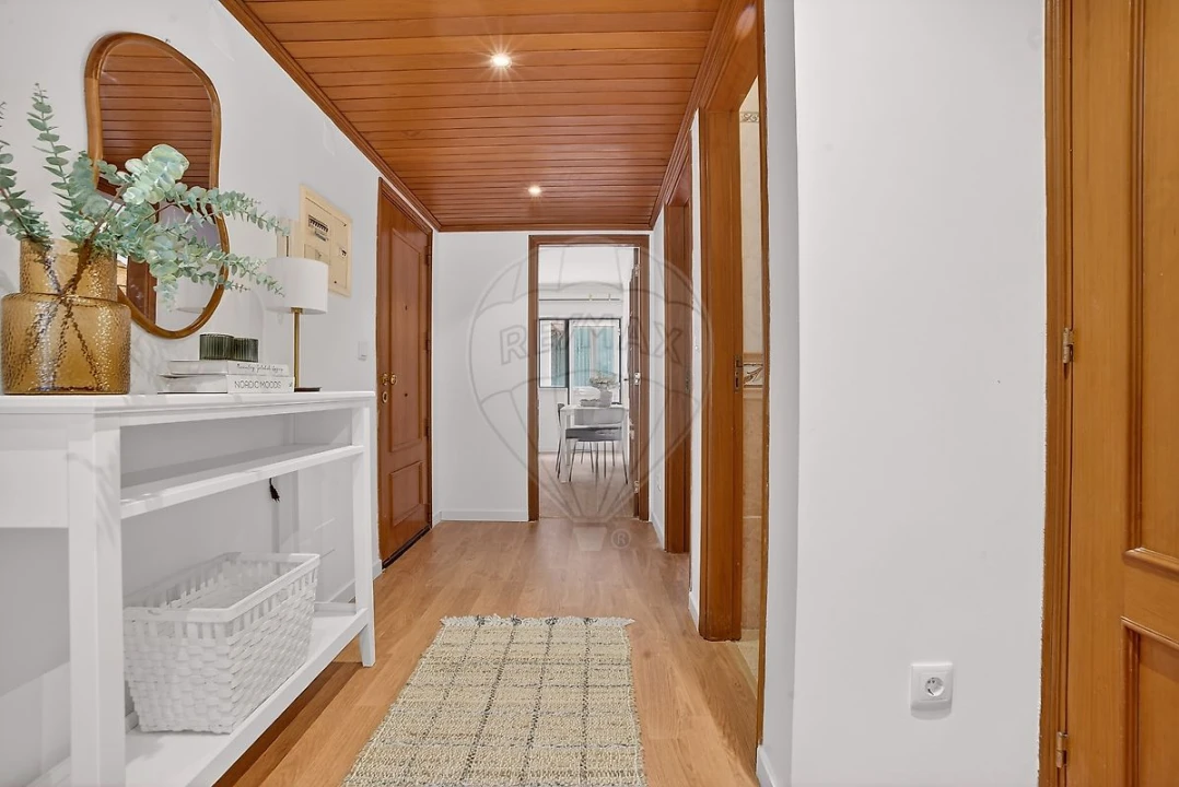 Apartamento T2 para Venda em Castanheira do Ribatejo e Cachoeiras Foto 44