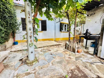 Moradia T2 para Venda em Crato e Mártires, Flor da Rosa e Vale do Peso