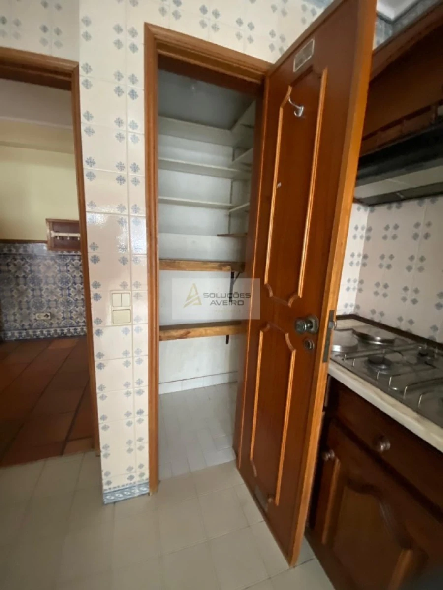 Apartamento T2 para Venda em Glória e Vera Cruz Foto 7