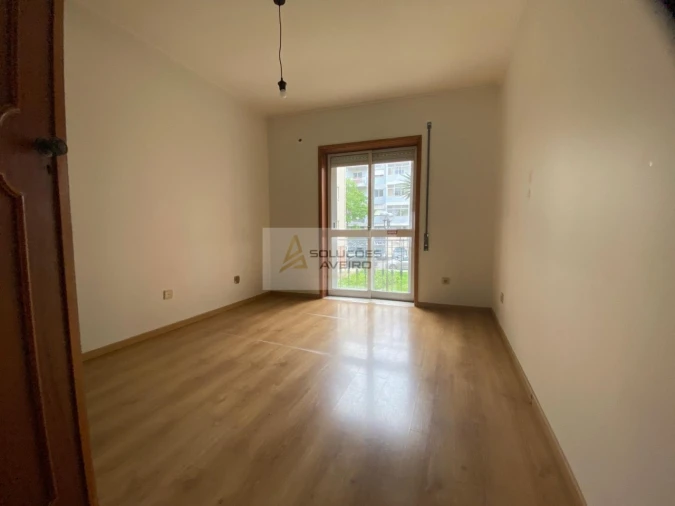 Apartamento T2 para Venda em Glória e Vera Cruz Foto 16