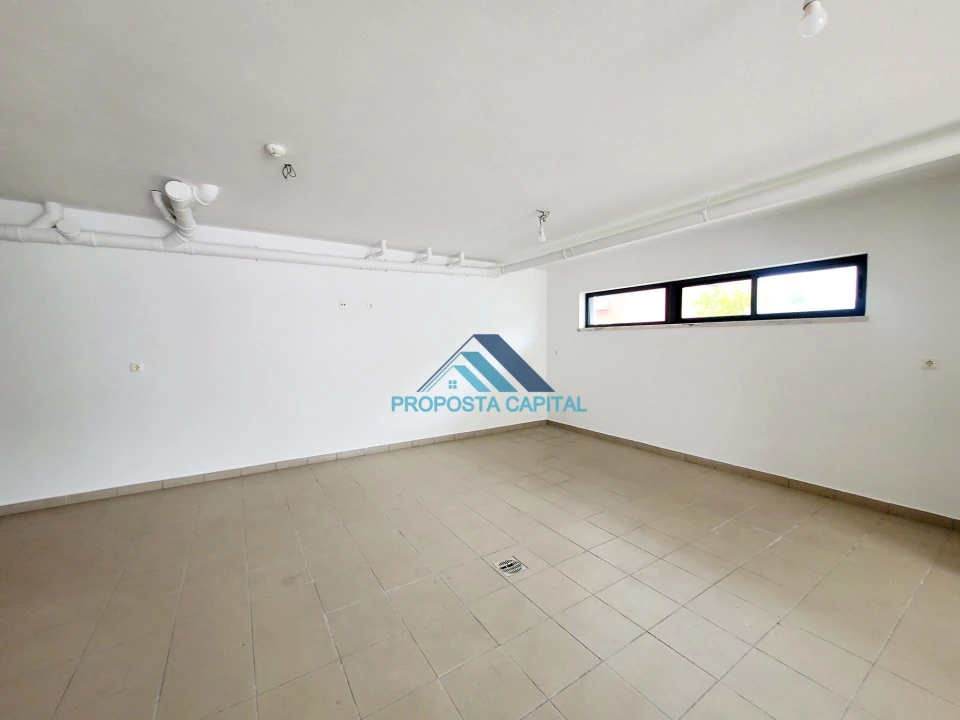 Moradia T5 para Venda em Laranjeiro e Feijó Foto 20