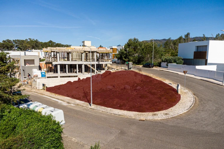 Terreno para Venda em Alcabideche Foto 3
