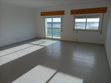 Apartamento T2 para Venda em Azambuja