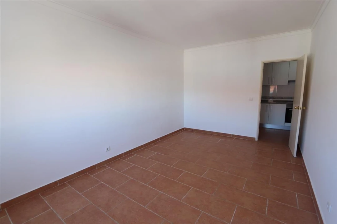 Apartamento T1 para Venda em Barreiro e Lavradio Foto 13