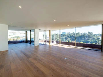 Apartamento T3 para Venda em Lordelo do Ouro e Massarelos
