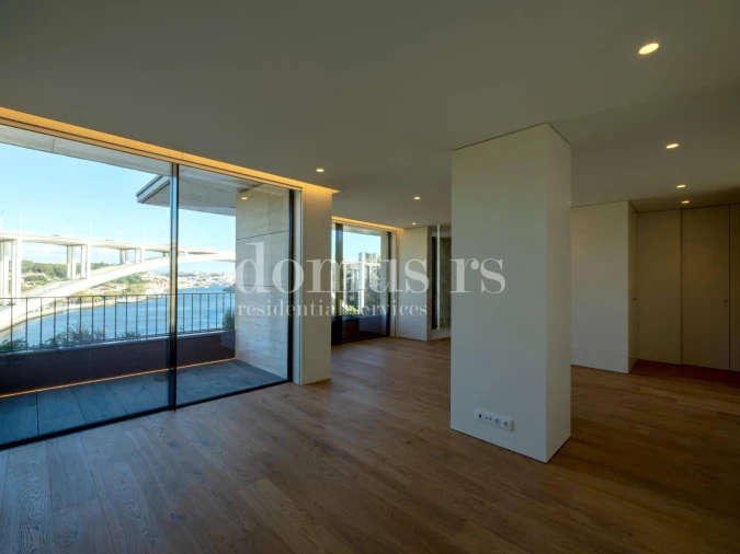 Apartamento T3 para Venda em Lordelo do Ouro e Massarelos Foto 24