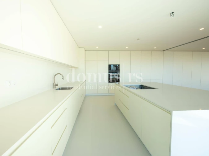 Apartamento T3 para Venda em Lordelo do Ouro e Massarelos Foto 28