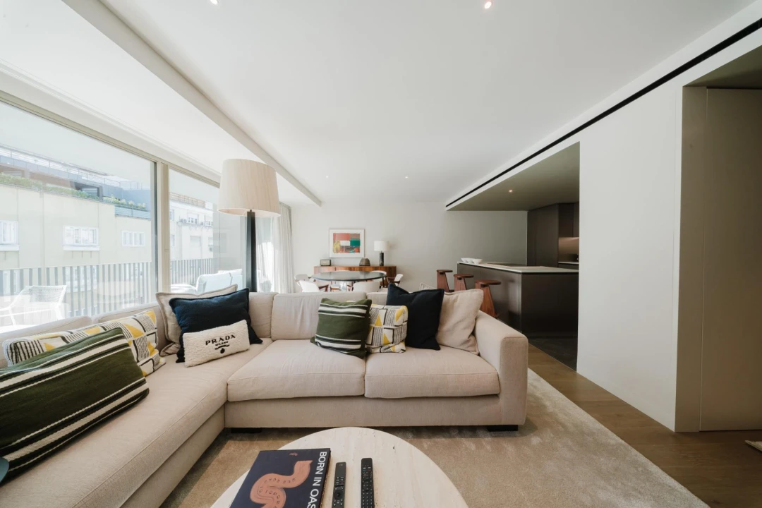 Apartamento T2 para Venda em Santo António Foto 2