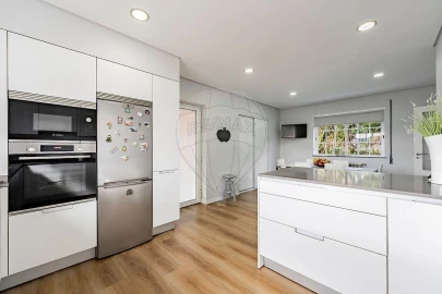 Moradia T3 para Venda em Valença, Cristelo Covo e Arão