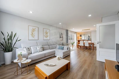 Moradia T3 para Venda em Valença, Cristelo Covo e Arão