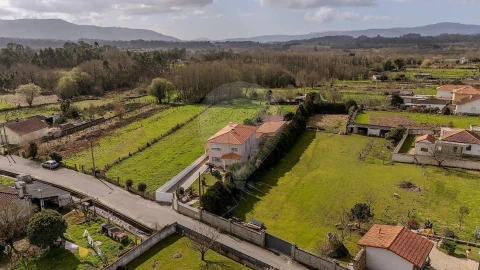 Moradia T3 para Venda em Valença, Cristelo Covo e Arão