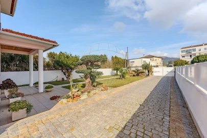 Moradia T3 para Venda em Valença, Cristelo Covo e Arão