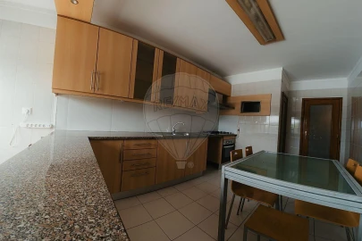 Apartamento T3 para Venda em Tamel (São Verissimo)