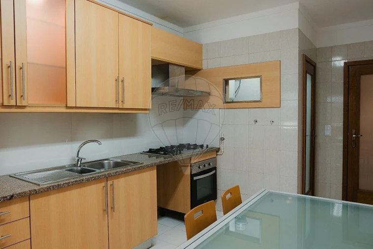 Apartamento T3 para Venda em Tamel (São Verissimo) Foto 24