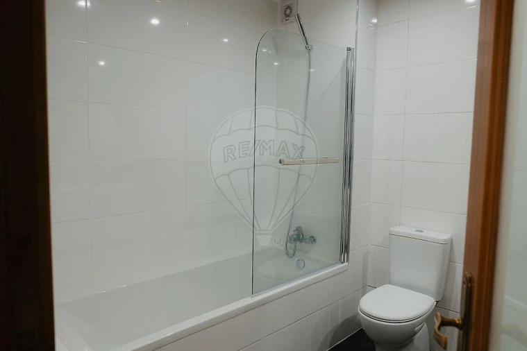 Apartamento T3 para Venda em Tamel (São Verissimo) Foto 32