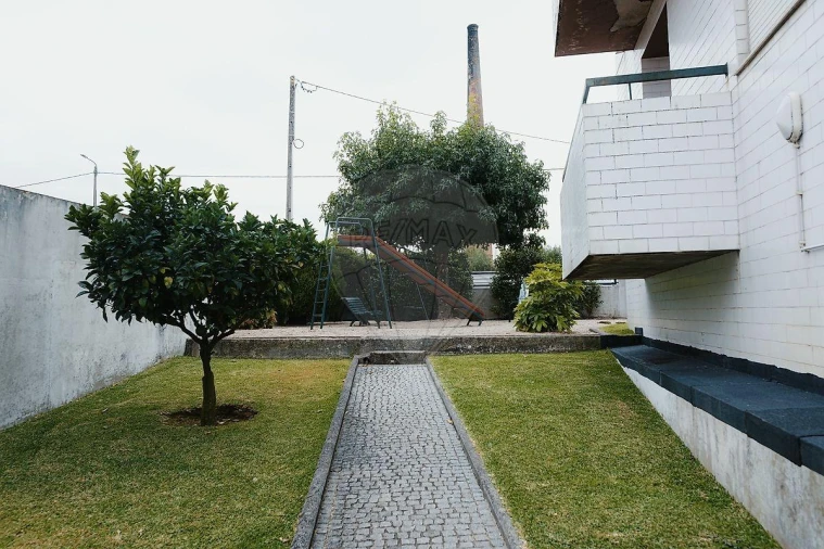 Apartamento T3 para Venda em Tamel (São Verissimo) Foto 41