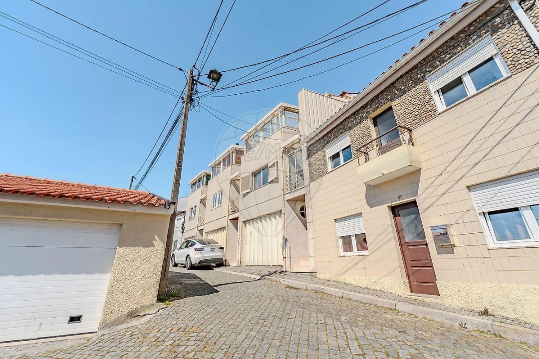 Moradia T3 para Venda em Apúlia e Fão Foto 1