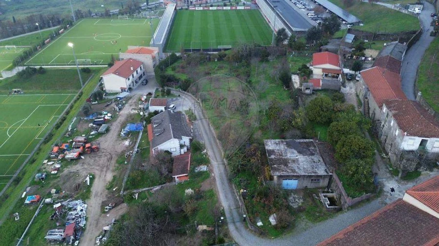 Terreno para Venda em Braga (Maximinos, Sé e Cividade) Foto 19