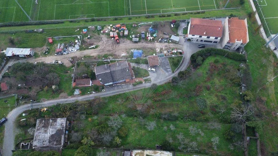 Terreno para Venda em Braga (Maximinos, Sé e Cividade) Foto 3
