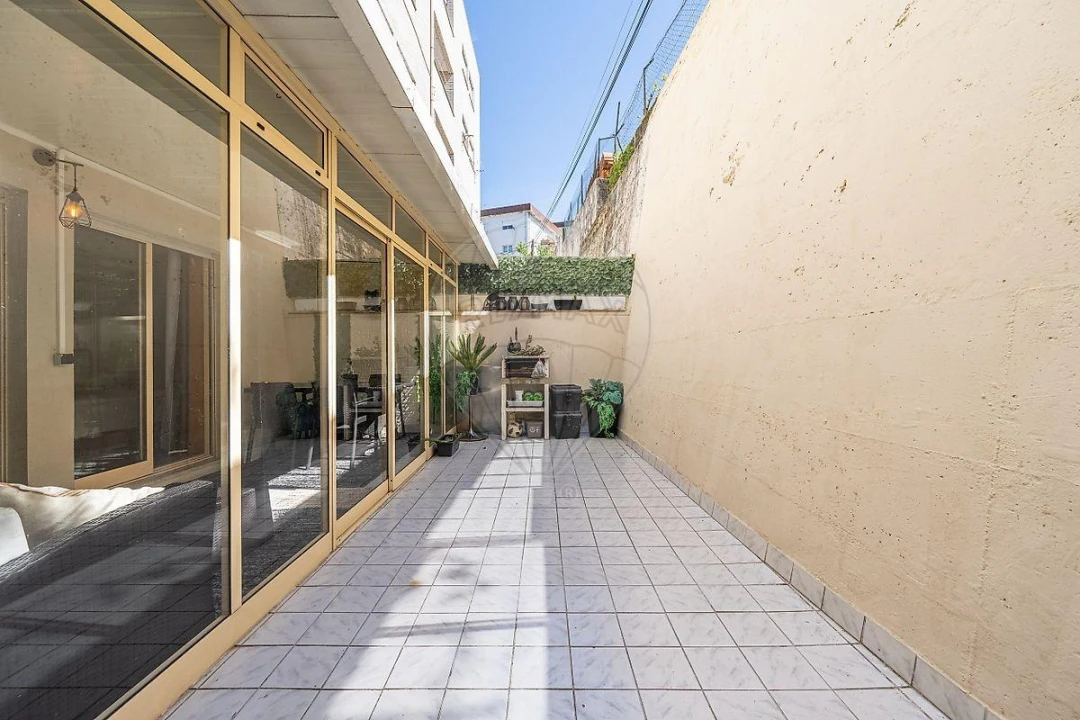 Apartamento T2 para Venda em Braga (Maximinos, Sé e Cividade) Foto 21