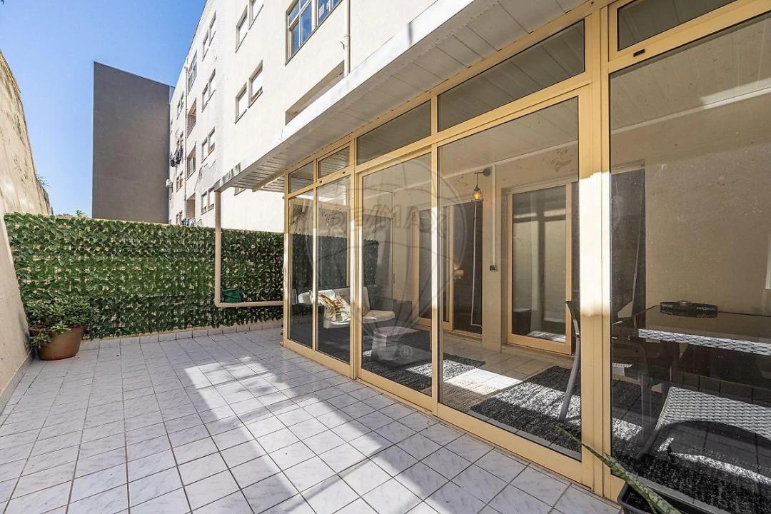 Apartamento T2 para Venda em Braga (Maximinos, Sé e Cividade) Foto 22